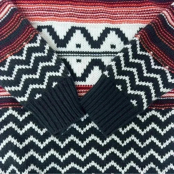 Under Skies Colorful Knit Sweater Small - Picture 10 of 16